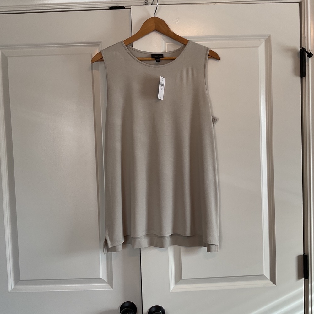 NWT j. Jill Sleeveless Tunic Top